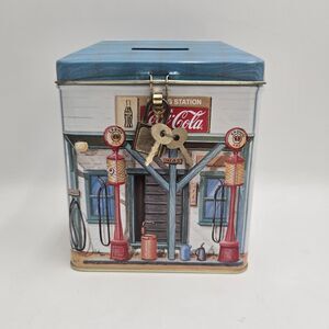Vintage 1992 Coca-Cola Felix's Stop County Fair Collectible Tin Bank Lock & Key